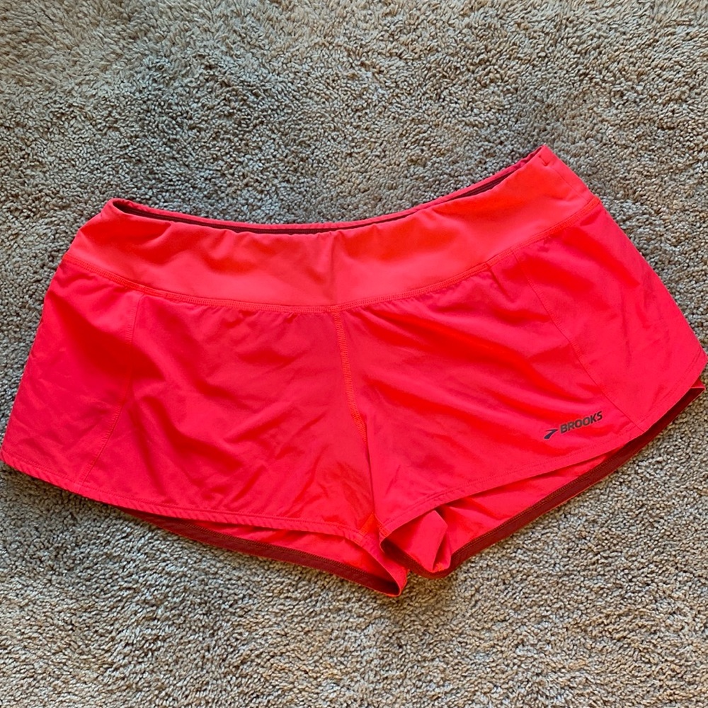 Brooks running shorts sz XL